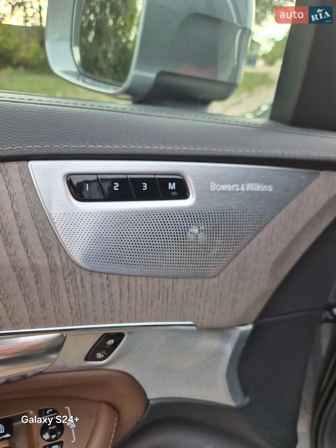 2020 Volvo XC90 - мініатюра 11