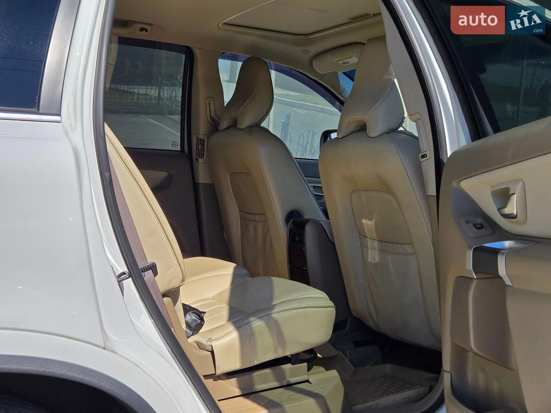 2012 Volvo XC90 - мініатюра 18