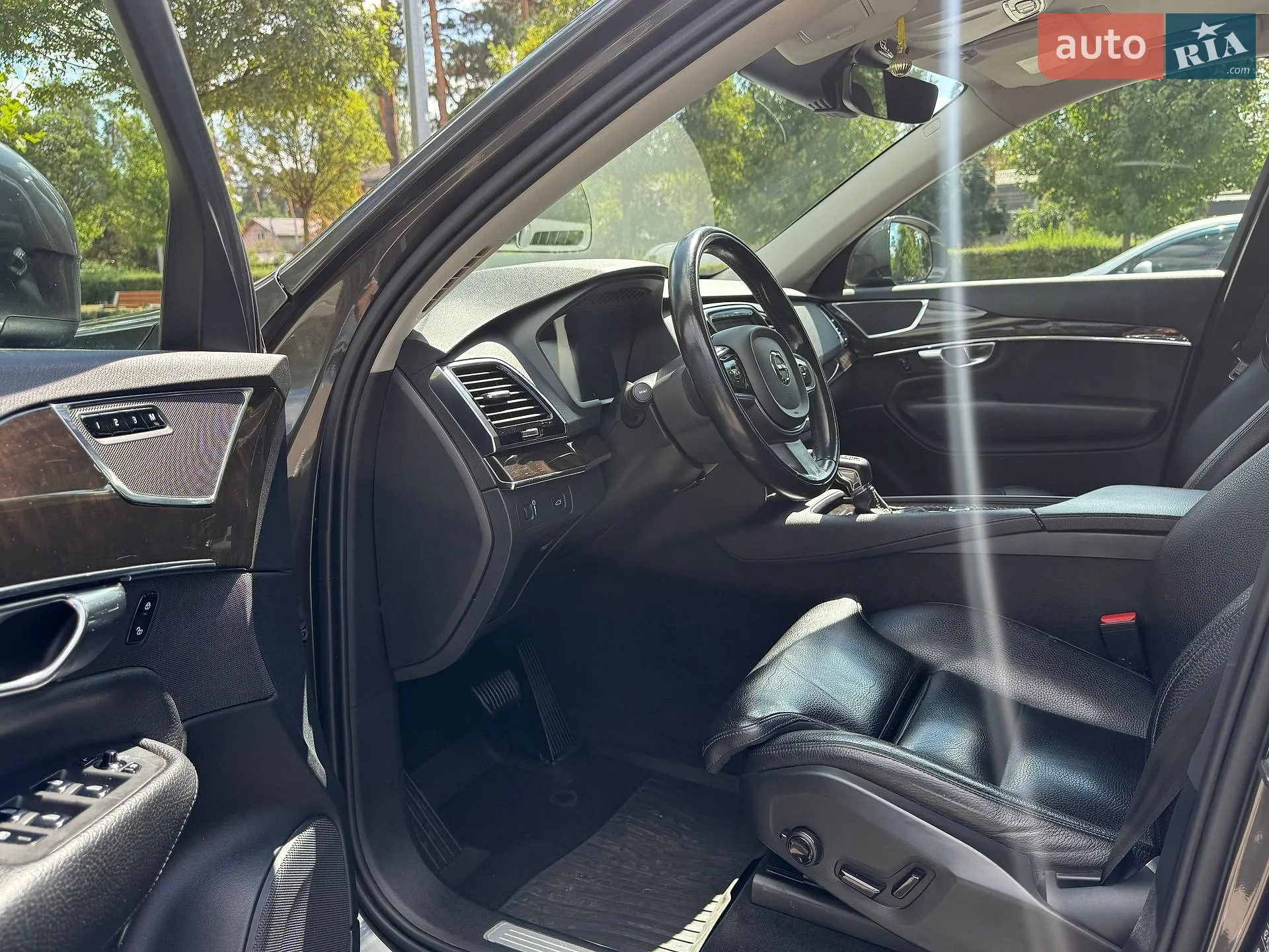 2017 Volvo XC90 - мініатюра 9