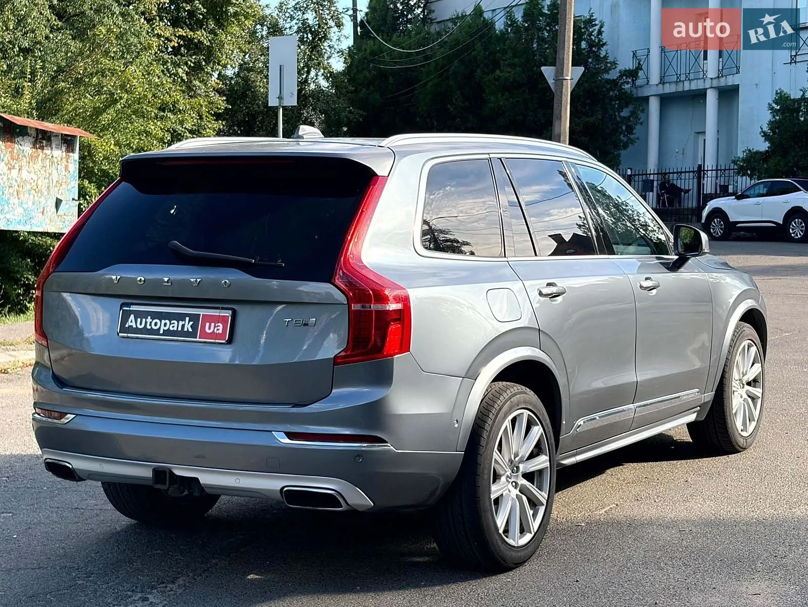 2016 Volvo XC90 - мініатюра 10