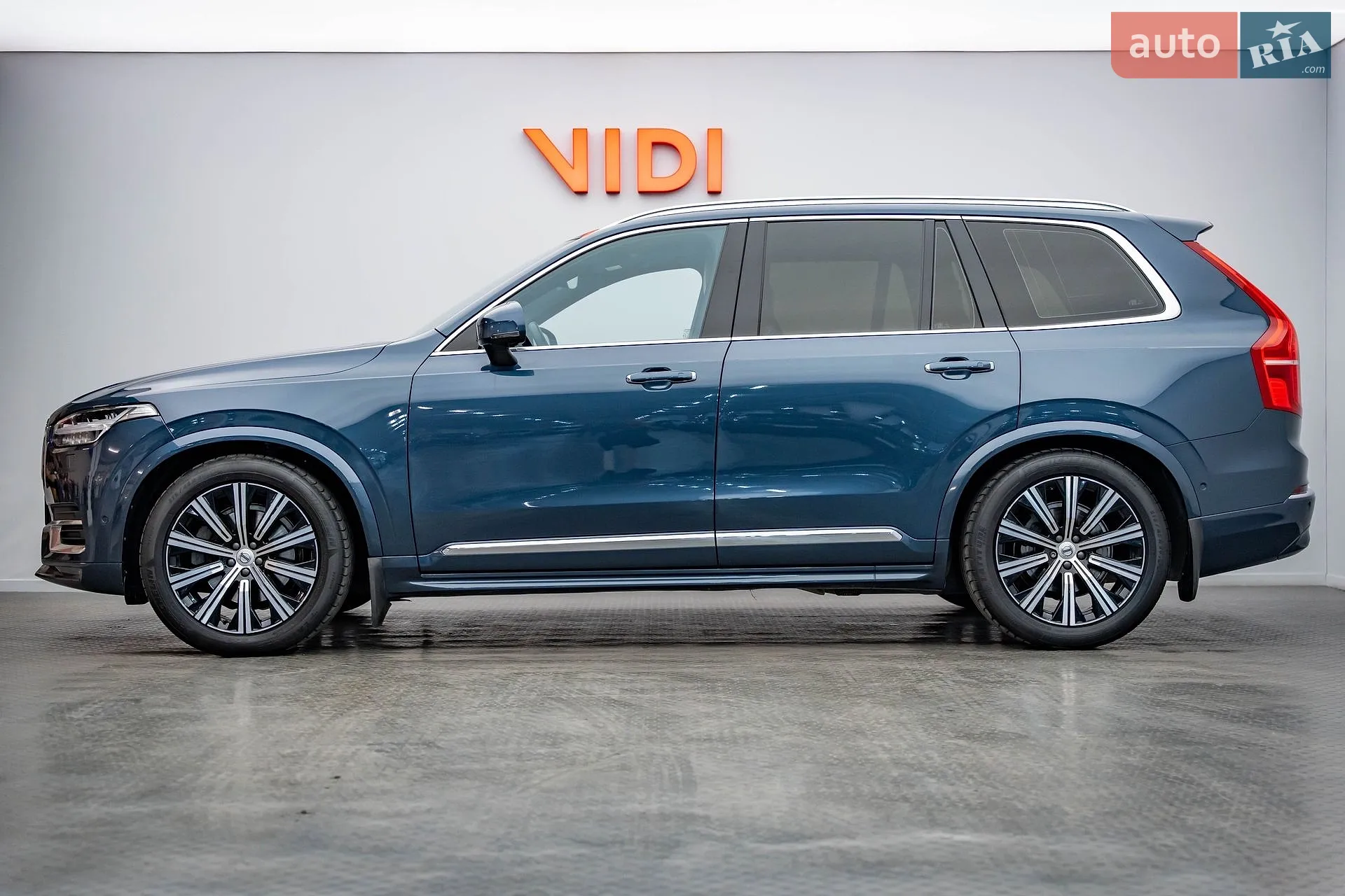 2022 Volvo XC90 - мініатюра 3