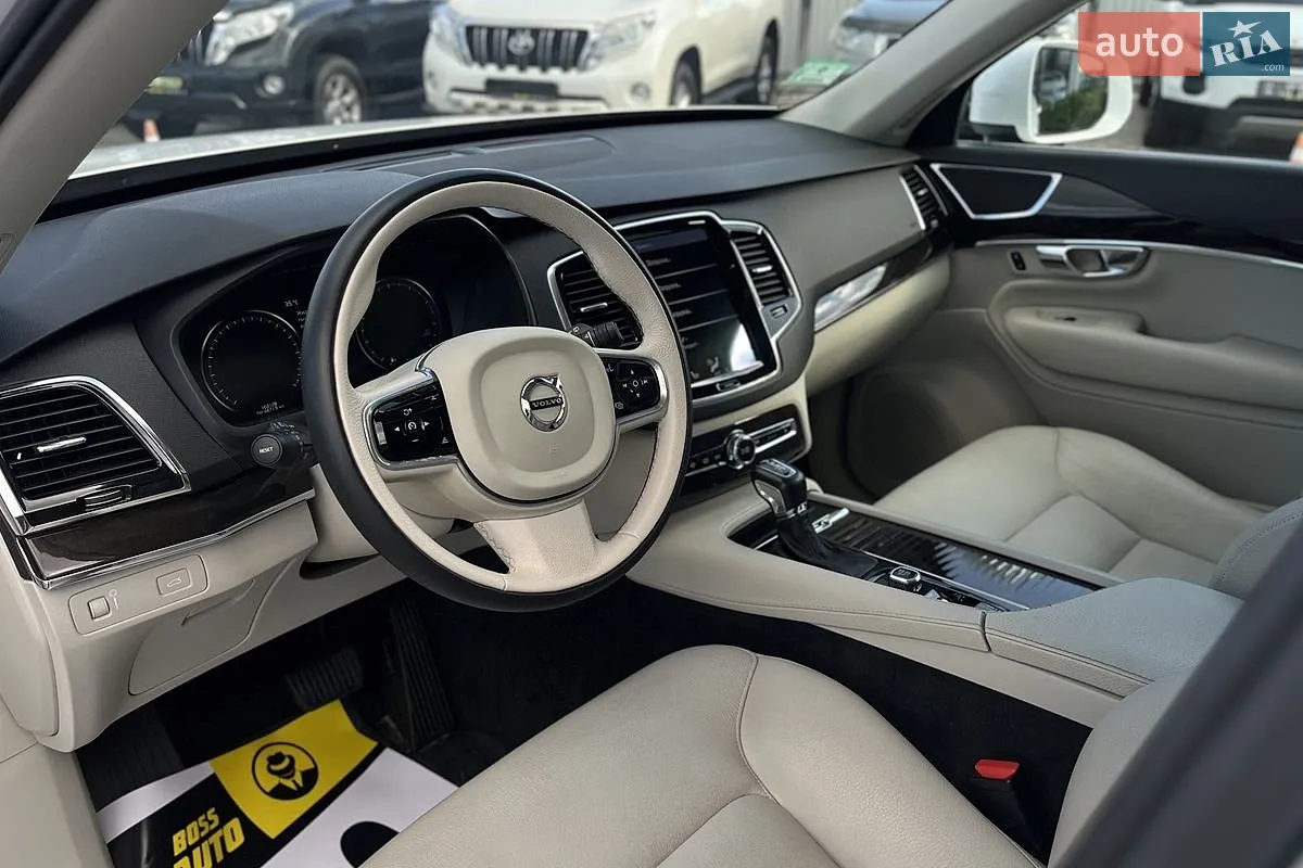 2017 Volvo XC90 - мініатюра 15