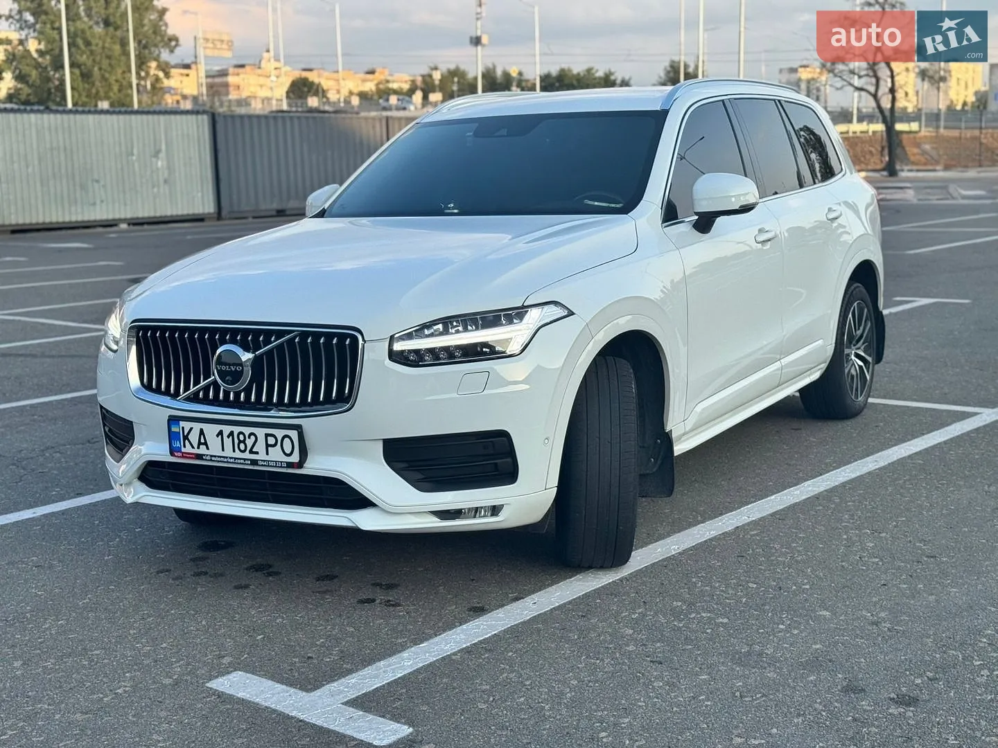 2021 Volvo XC90 - мініатюра 26
