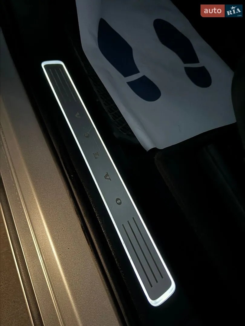 2016 Volvo XC90 - мініатюра 101