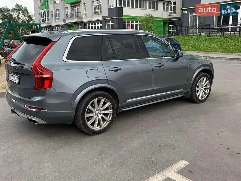 Volvo XC90 2016