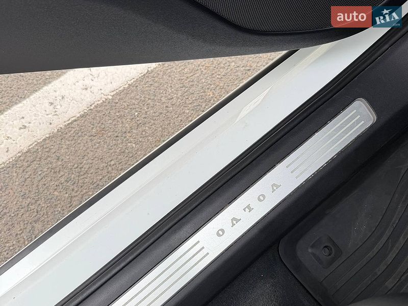 Позашляховик / Кросовер Volvo XC90 2018 в Києві