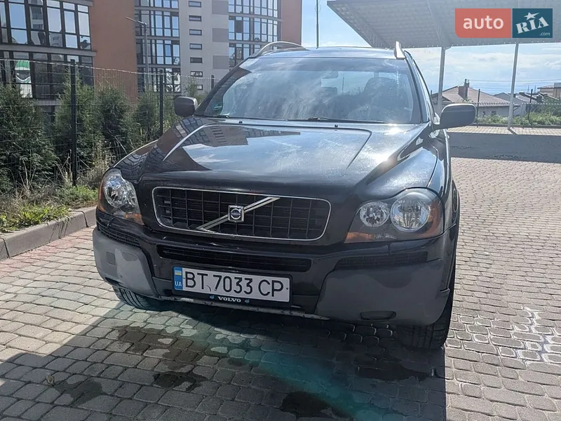 Volvo XC90 2004