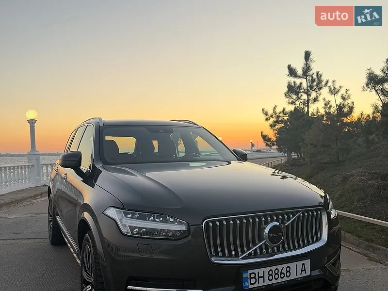 Volvo XC90