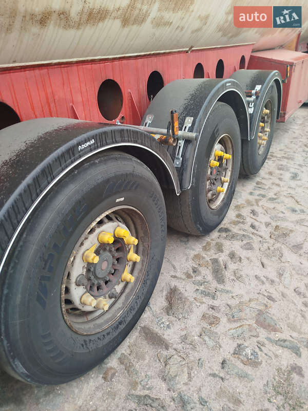 Газовоз VPS CN 48 2004 в Києві