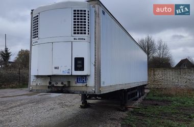 Рефрижератор полуприцеп Wabash RoadRailer 2000 в Ровно