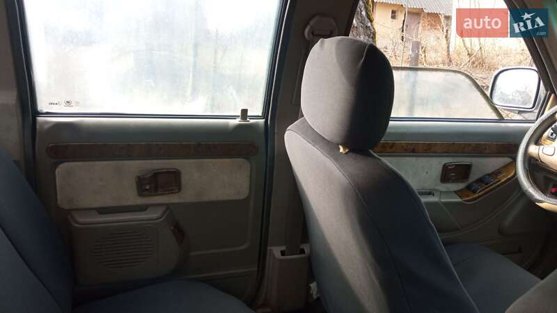 Внедорожник / Кроссовер Wanfeng SHK 2004 в Ровно