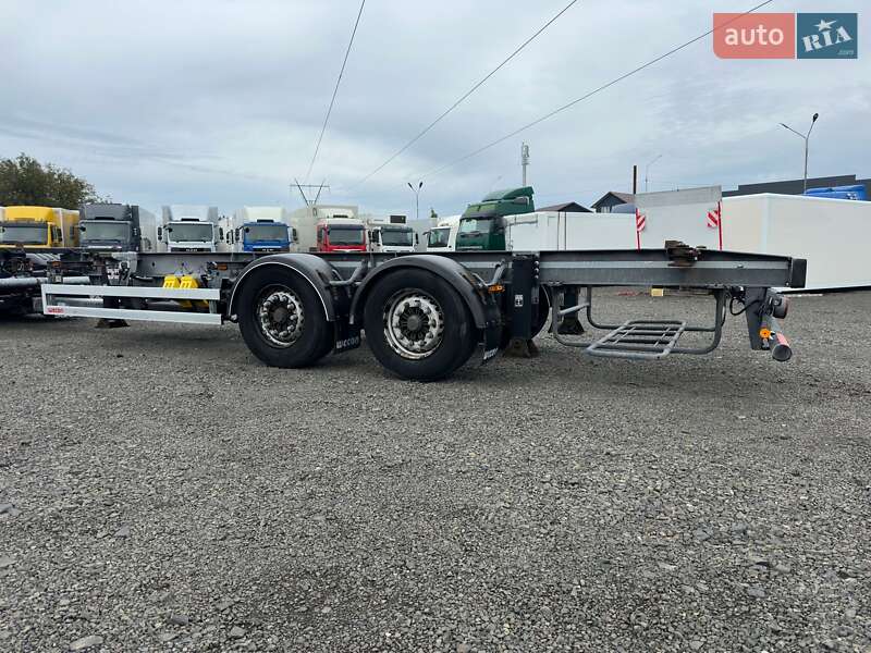 Контейнеровоз Wecon PC 2017 в Луцьку