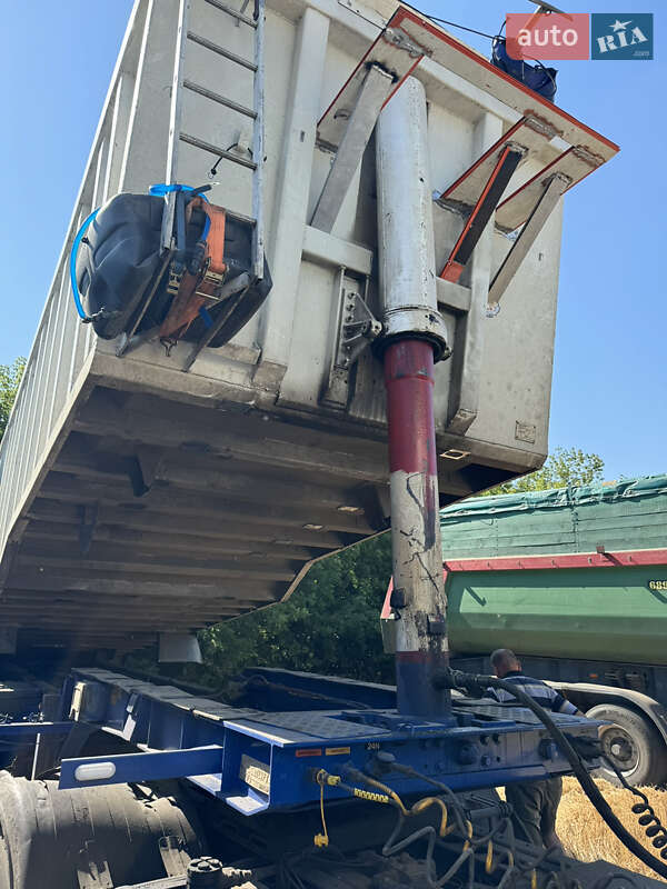 Самосвал полуприцеп Weightlifter 3STD 2003 в Василькове фото 2 Самосвал полуприцеп Weightlifter 3STD 2003 в Василькове