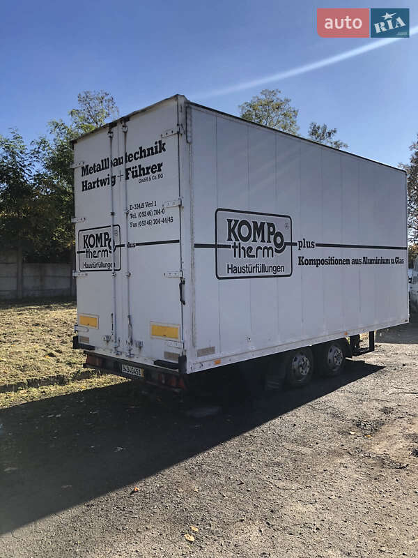 Фургон полуприцеп Weka 6602 1993 в Шептицькому