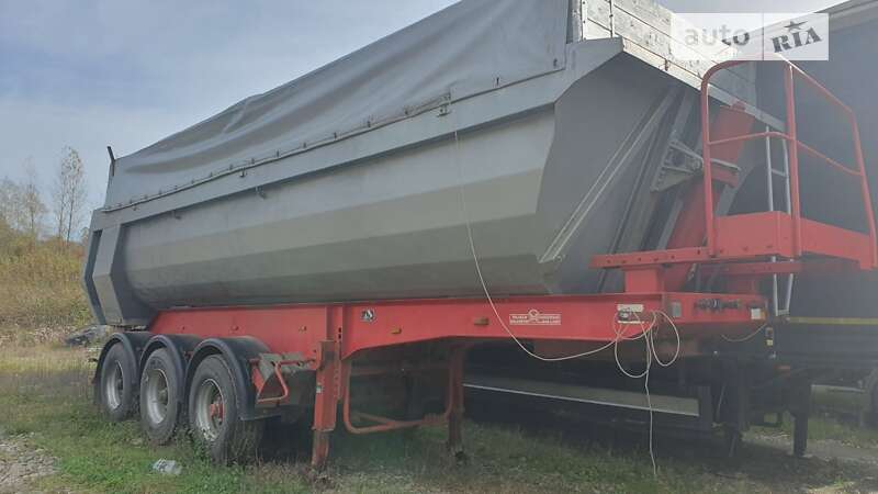 Самоскид напівпричіп Wellmeyer SHK 2001 в Тячеві