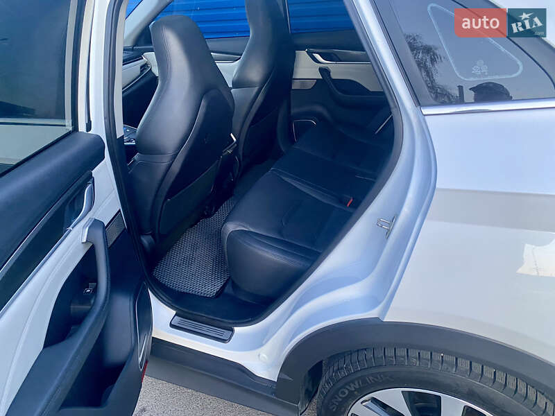 Седан Weltmeister EX5-Z 2020 в Луцьку фото 61 Седан Weltmeister EX5-Z 2020 в Луцьку