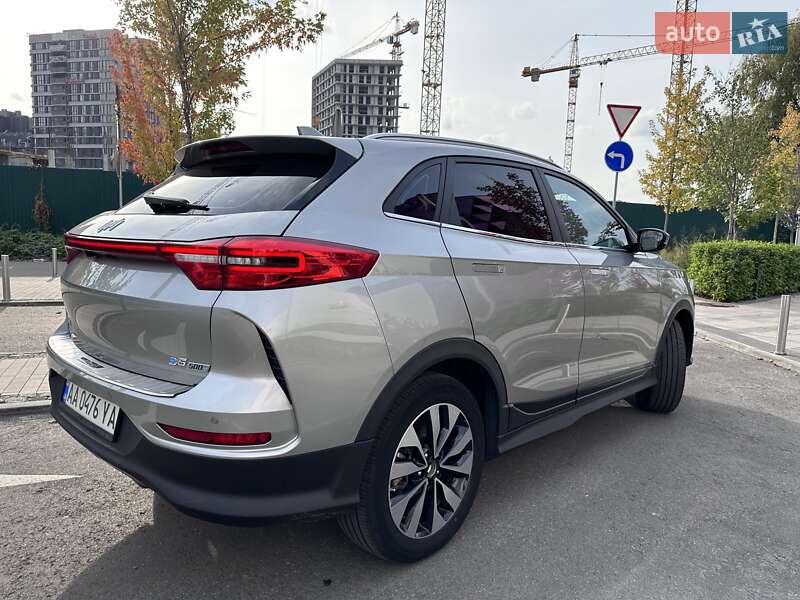 Внедорожник / Кроссовер Weltmeister EX5 2020 в Киеве