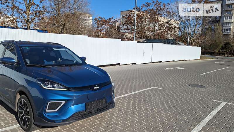 Внедорожник / Кроссовер Weltmeister EX5 2019 в Ужгороде фото 2 Внедорожник / Кроссовер Weltmeister EX5 2019 в Ужгороде