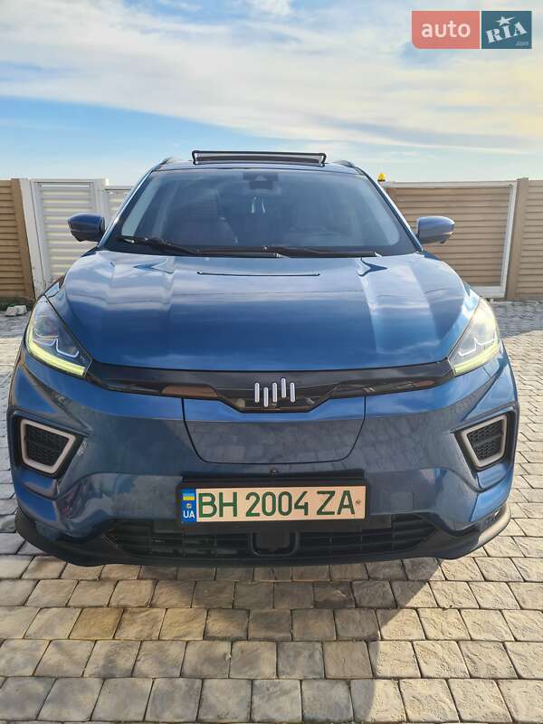 Внедорожник / Кроссовер Weltmeister EX5 2019 в Одессе