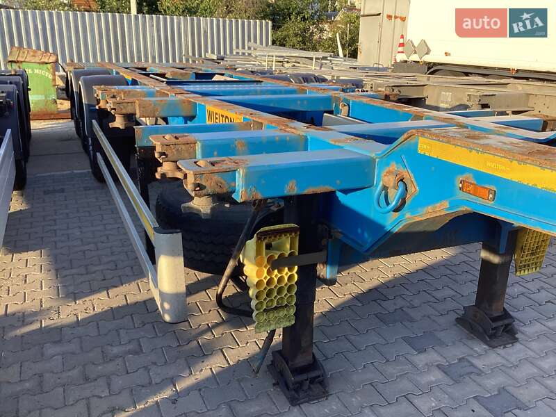 Контейнеровоз Wielton NS-3 2015 в Черкассах