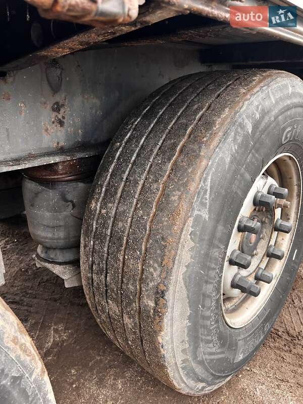 Бортовий напівпричіп Wielton NS-3 2013 в Харкові