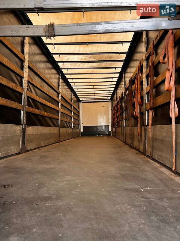 Бортовий напівпричіп Wielton NS-3 2013 в Харкові