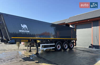Самоскид напівпричіп Wielton NS-3 2012 в Ужгороді