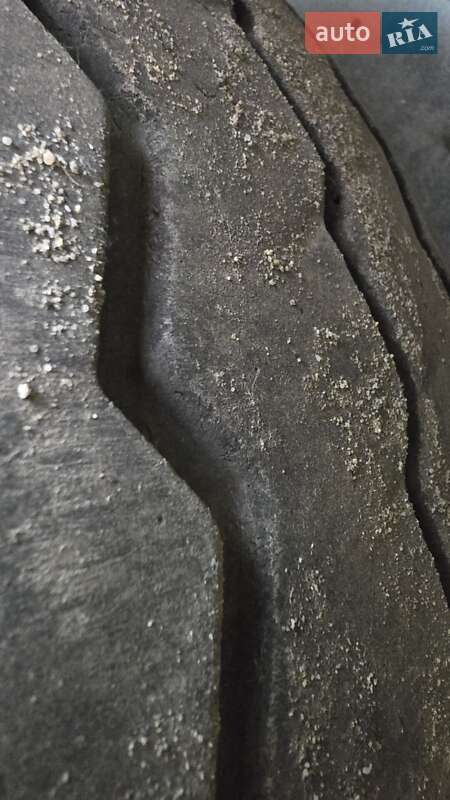 Зерновоз - напівпричіп Wielton NW 3 2016 в Вінниці