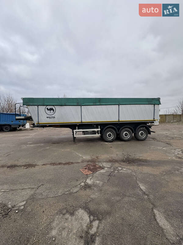 Самоскид напівпричіп Wielton NW 3 2013 в Кам'янському