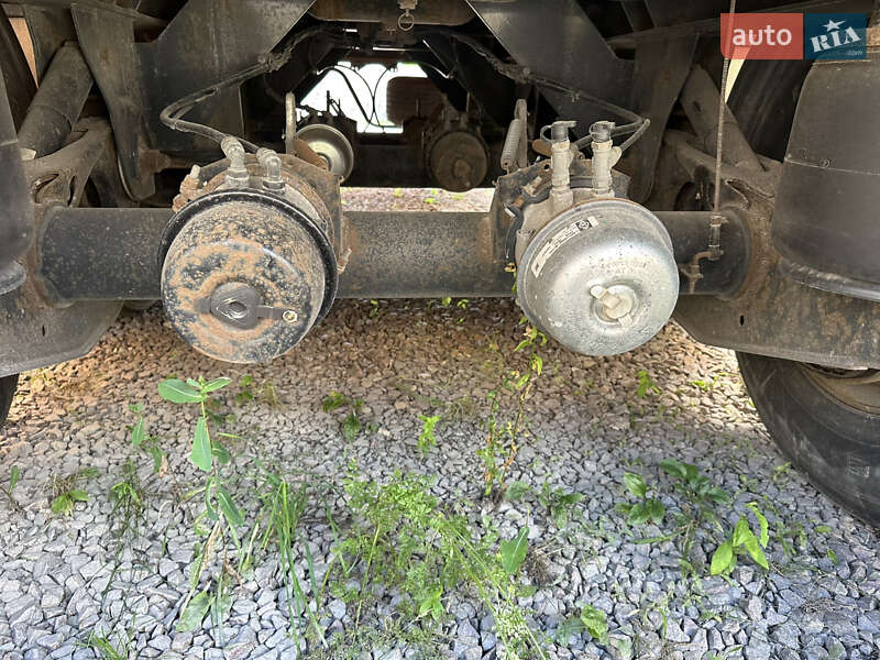 Зерновоз - напівпричіп Wielton NW 3 2011 в Сарнах