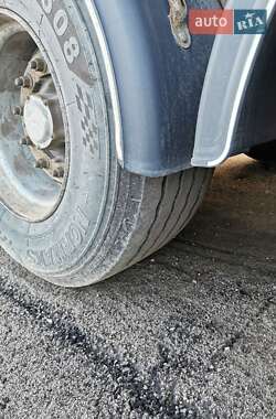 Зерновоз - напівпричіп Wielton NW 2011 в Запоріжжі