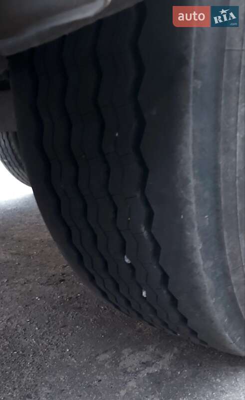 Самоскид напівпричіп Wielton NW 2007 в Тетієві