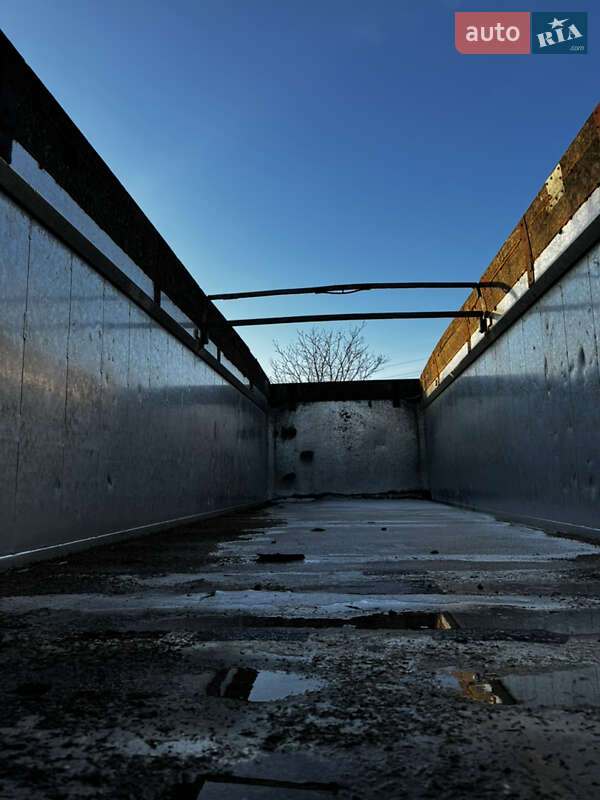 Самоскид напівпричіп Wielton NW 2007 в Вузловому