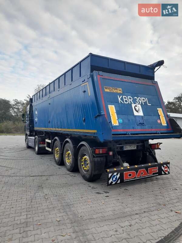 Самоскид напівпричіп Wielton NW 2011 в Віньківцях