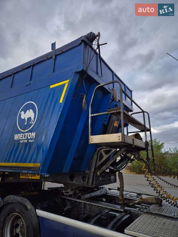 Самоскид напівпричіп Wielton NW 2011 в Віньківцях