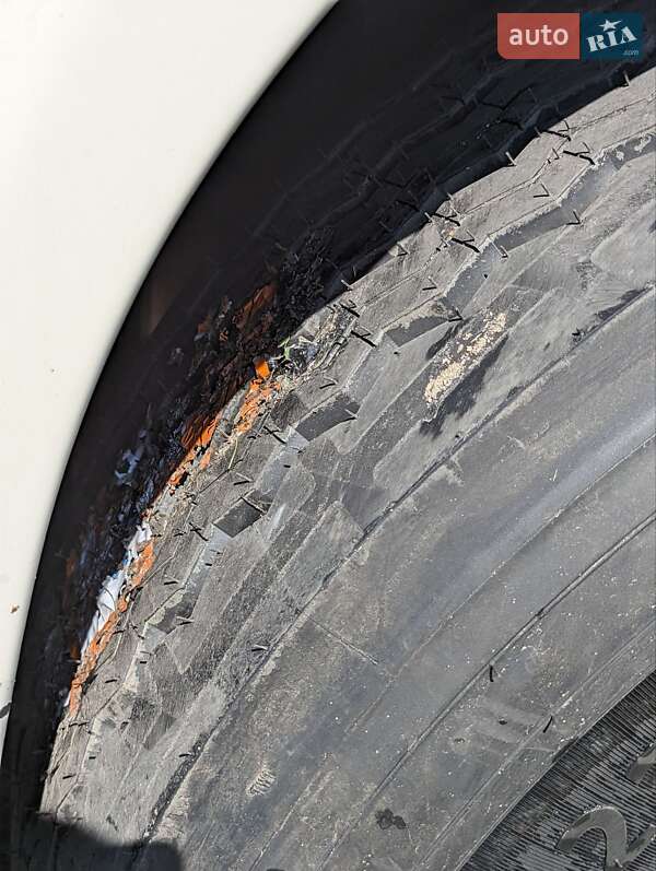 Зерновоз - полуприцеп Wielton W 2000 в Остроге