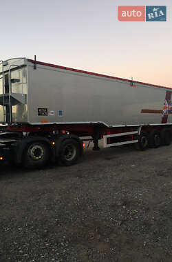Самосвал полуприцеп Wilcox Alloy 2012 в 