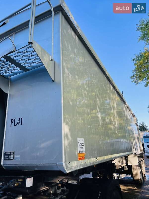 Самосвал полуприцеп Wilcox Tipper LTD 2012 в Тернополе