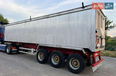 Зерновоз - напівпричіп Wilcox Tipper LTD 2005 в Миронівці