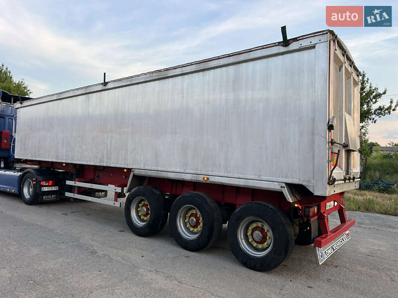 Зерновоз - полуприцеп Wilcox Tipper LTD 2005 в 