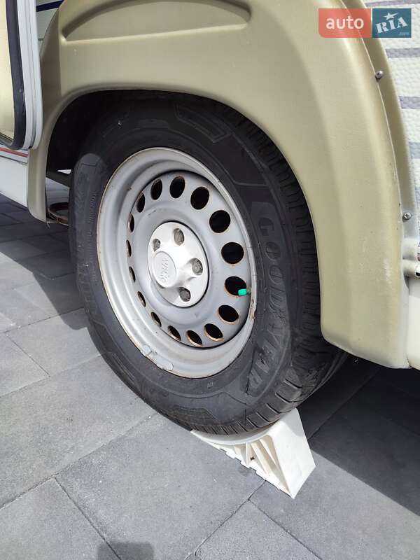 Дом на колесах Wilk Caravans 2001 в Ковеле