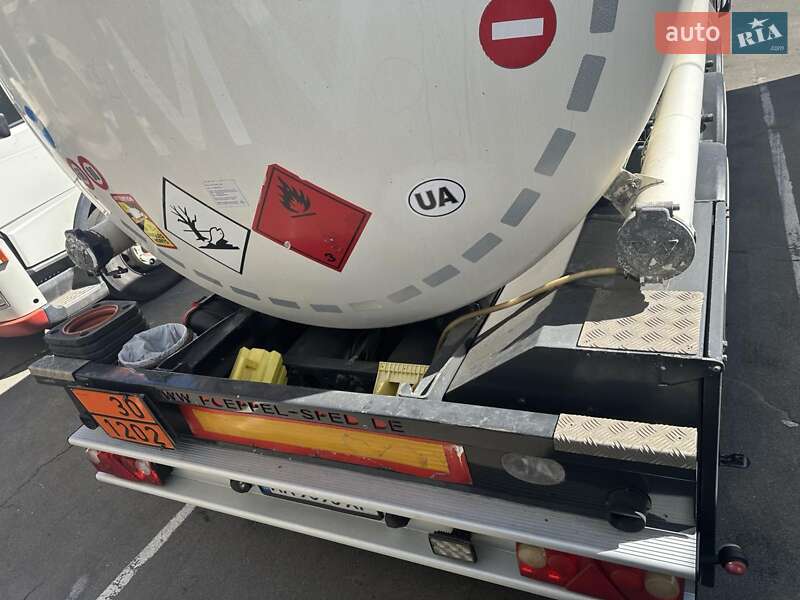 Цистерна полуприцеп Willig Sana 2009 в Киеве фото 5 Цистерна полуприцеп Willig Sana 2009 в Киеве