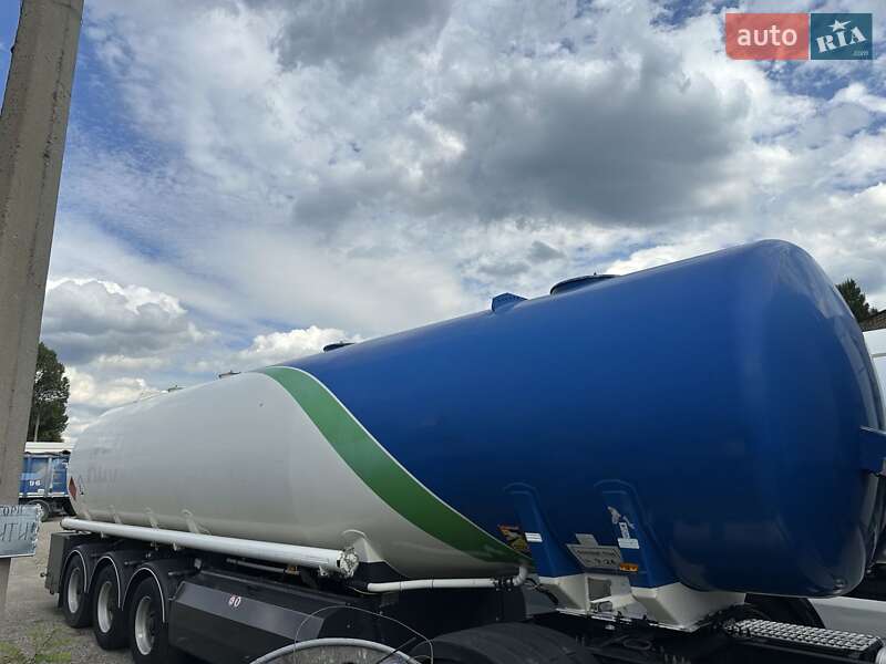 Цистерна полуприцеп Willig Sana 2009 в Киеве фото 11 Цистерна полуприцеп Willig Sana 2009 в Киеве