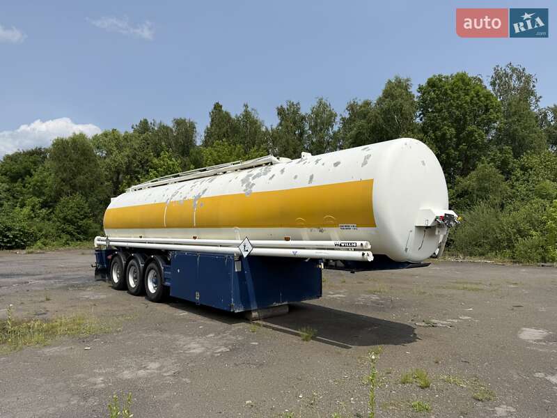Цистерна полуприцеп Willig Sana 1997 в Хусте