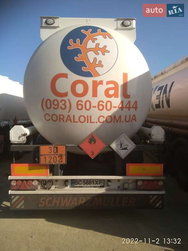 Цистерна полуприцеп Willig Sanz 2003 в Киеве