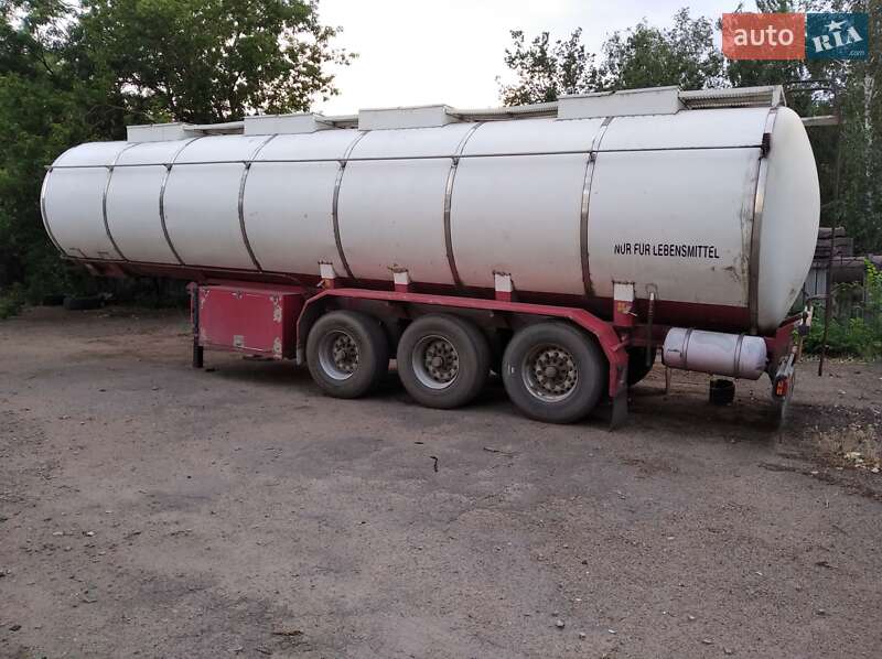 Цистерна полуприцеп Willig Sanz 1988 в Бобринце фото 4 Цистерна полуприцеп Willig Sanz 1988 в Бобринце