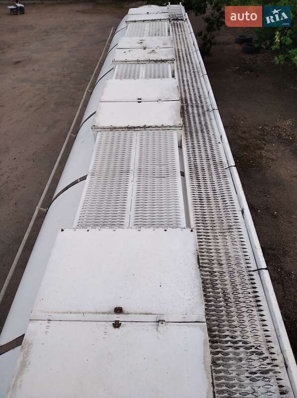 Цистерна полуприцеп Willig Sanz 1988 в Бобринце фото 7 Цистерна полуприцеп Willig Sanz 1988 в Бобринце