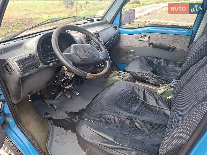 Минивэн Wuling LZW 2006 в Николаеве фото 7 Минивэн Wuling LZW 2006 в Николаеве
