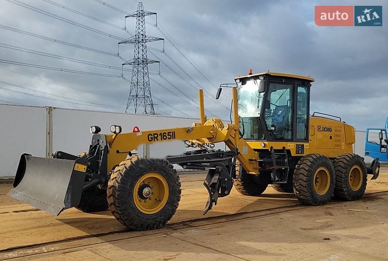 Автогрейдер XCMG GR 2025 в Киеве фото 2 Автогрейдер XCMG GR 2025 в Киеве