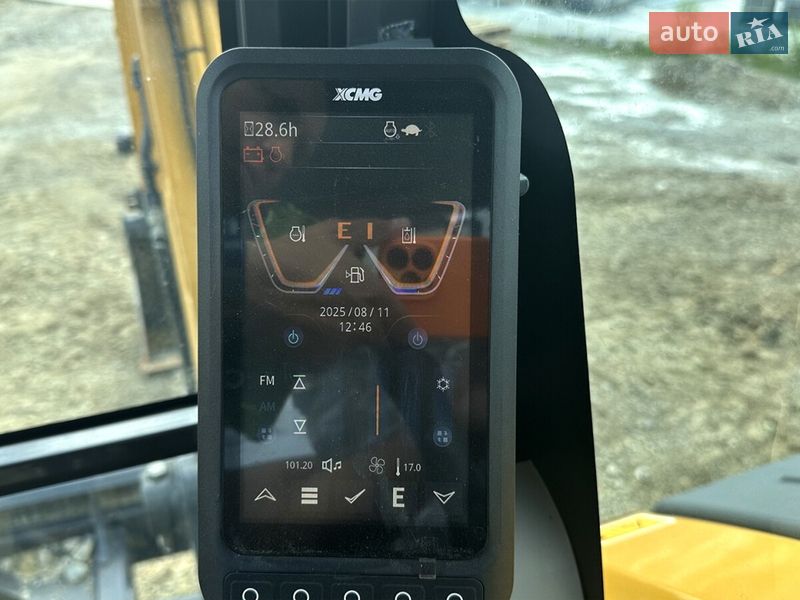 Миниэкскаватор XCMG XE 2023 в Киеве